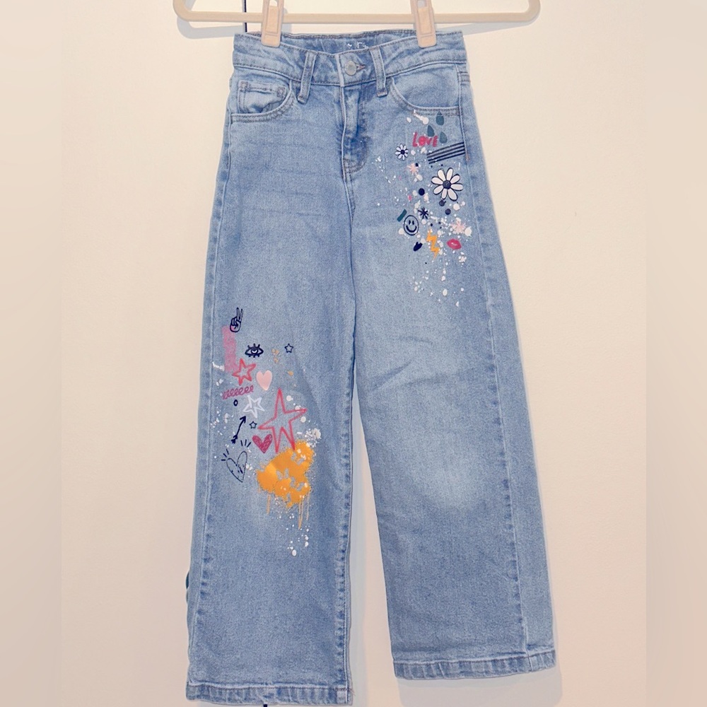 Girls Art Class jeans, size 8 with adjustable band. High waist and wide leg.